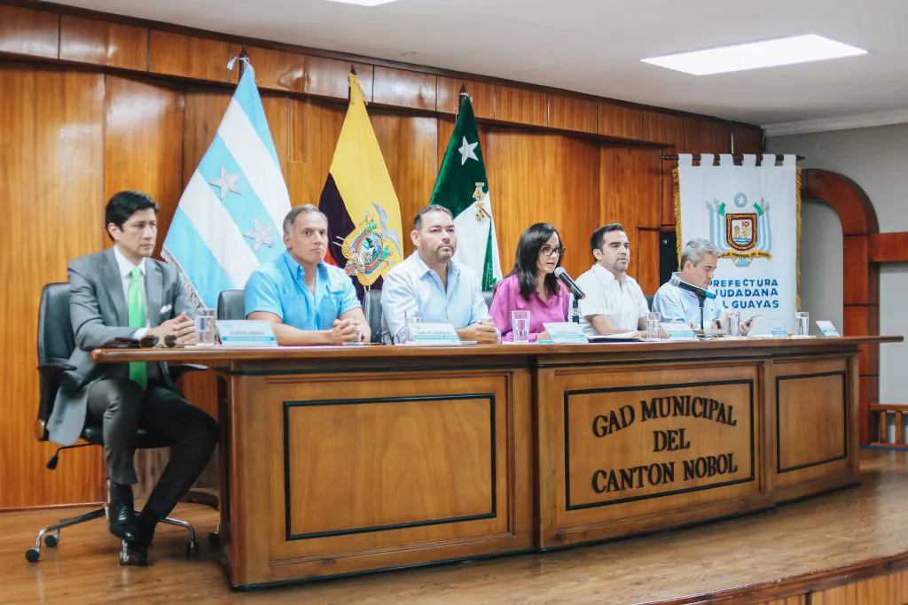 Prefectura del Guayas aprueba en primera instancia creación de empresa pública de inversiones
