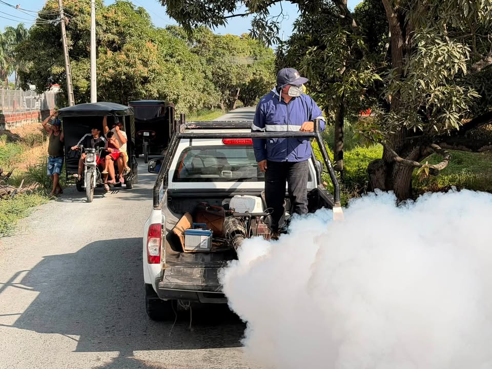 Nobol intensifica fumigación contra el dengue con apoyo del MSP