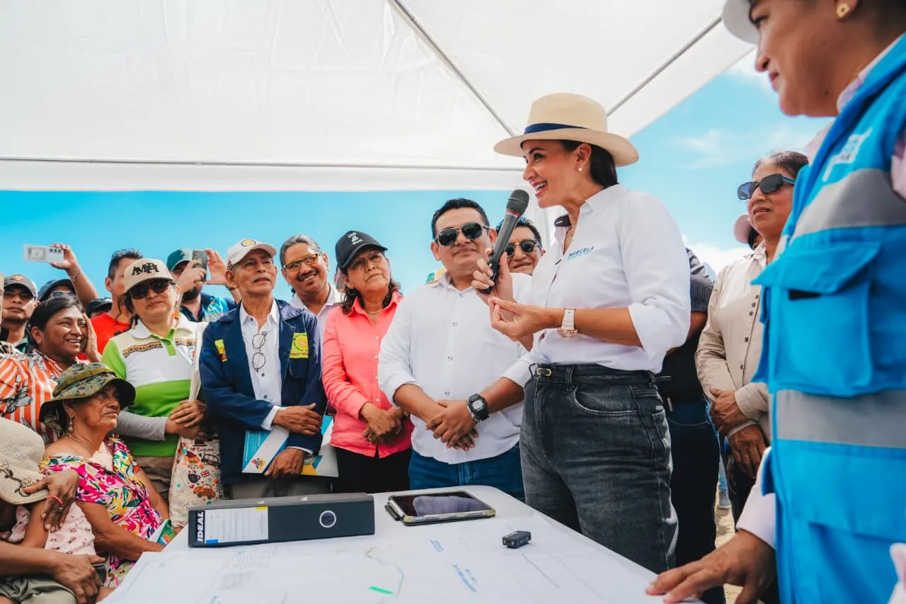 Prefectura del Guayas avanza rehabilitación de 7,5 km en vía San Antonio-San Miguel